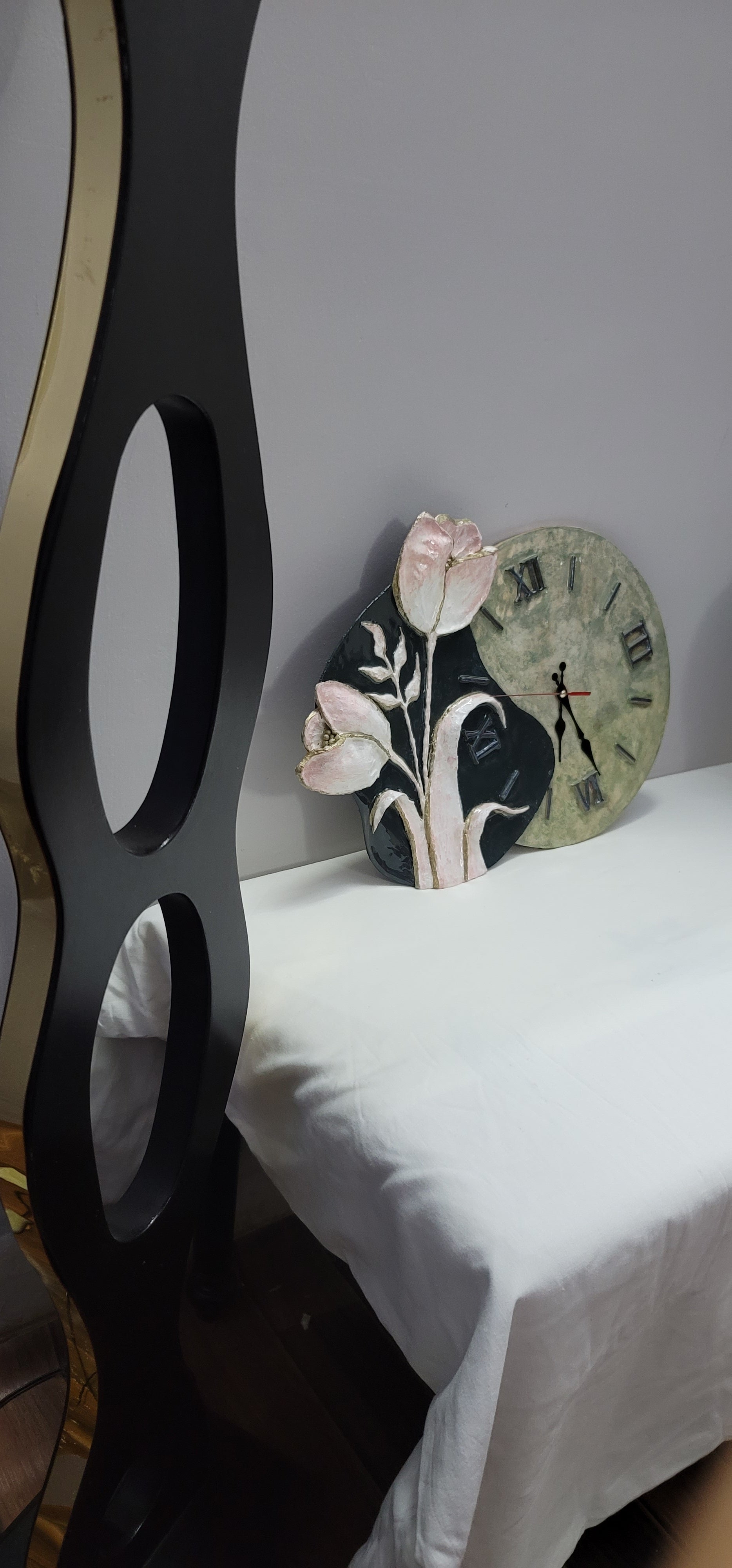 Wall Clock 3d sculptural flowers