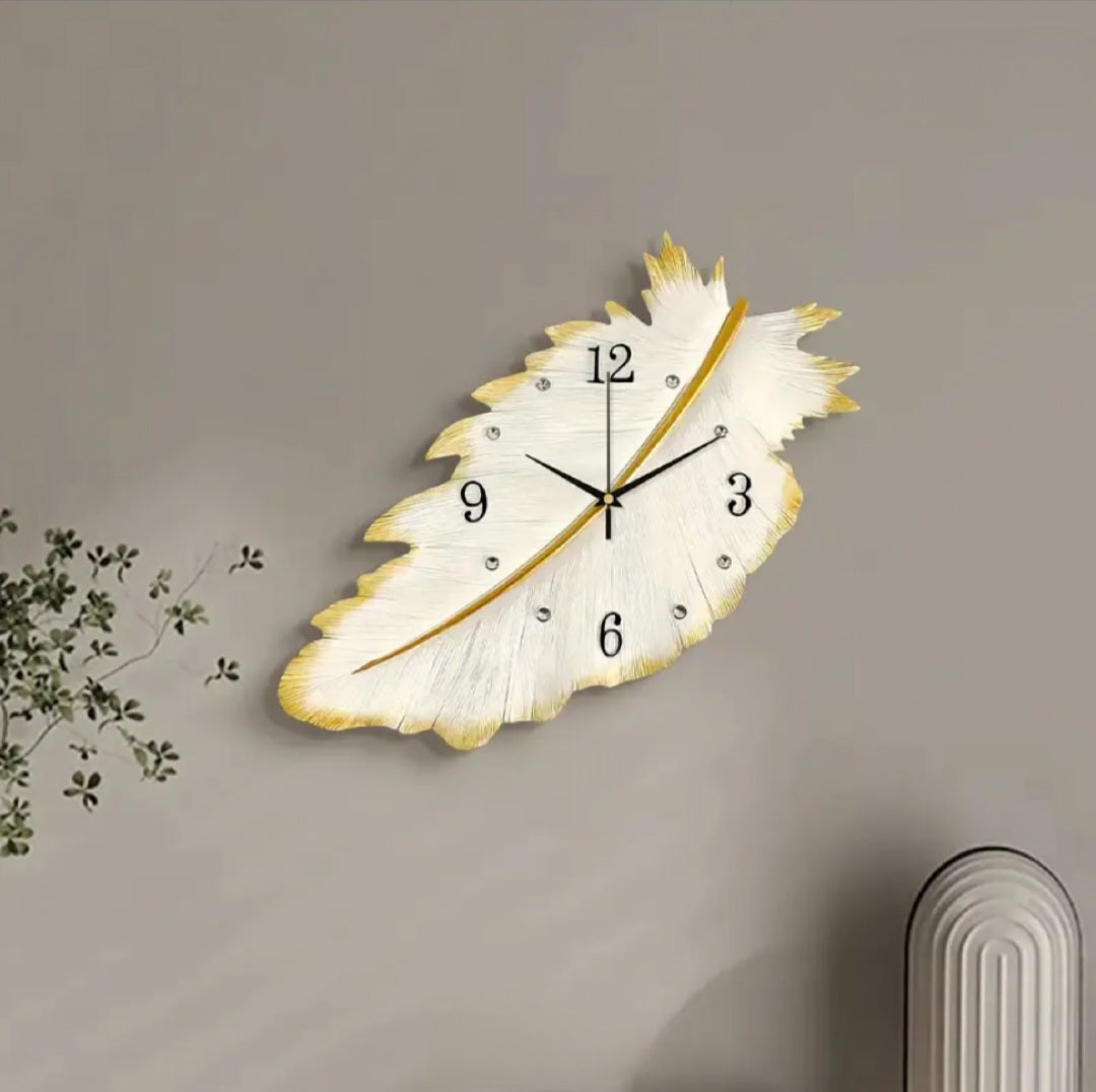 Modern Style Wall Clock, Feather Shape Clock